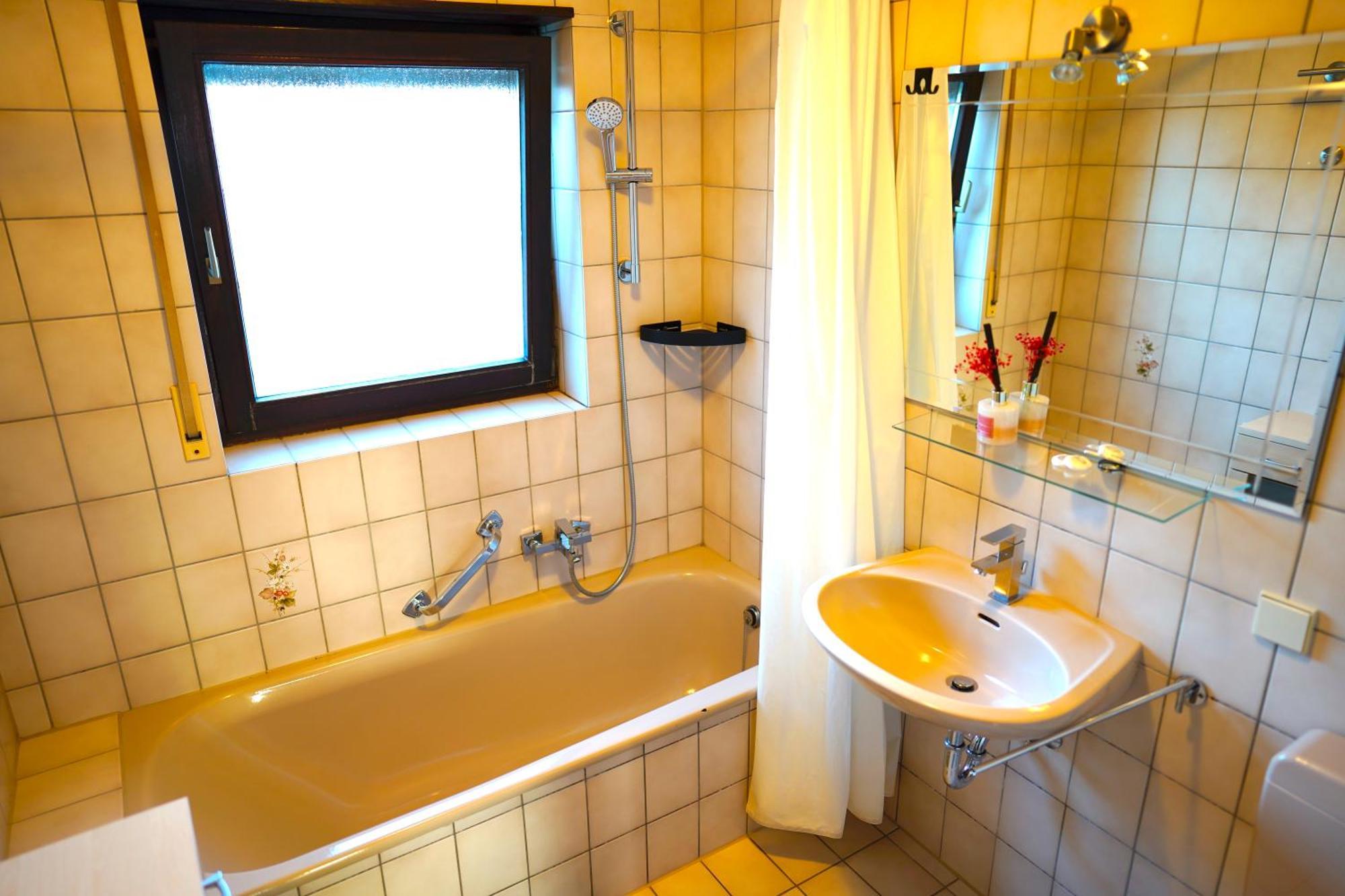 Grosse Ferienwohnung, Apartment In Leimen Wehome Komfort 外观 照片